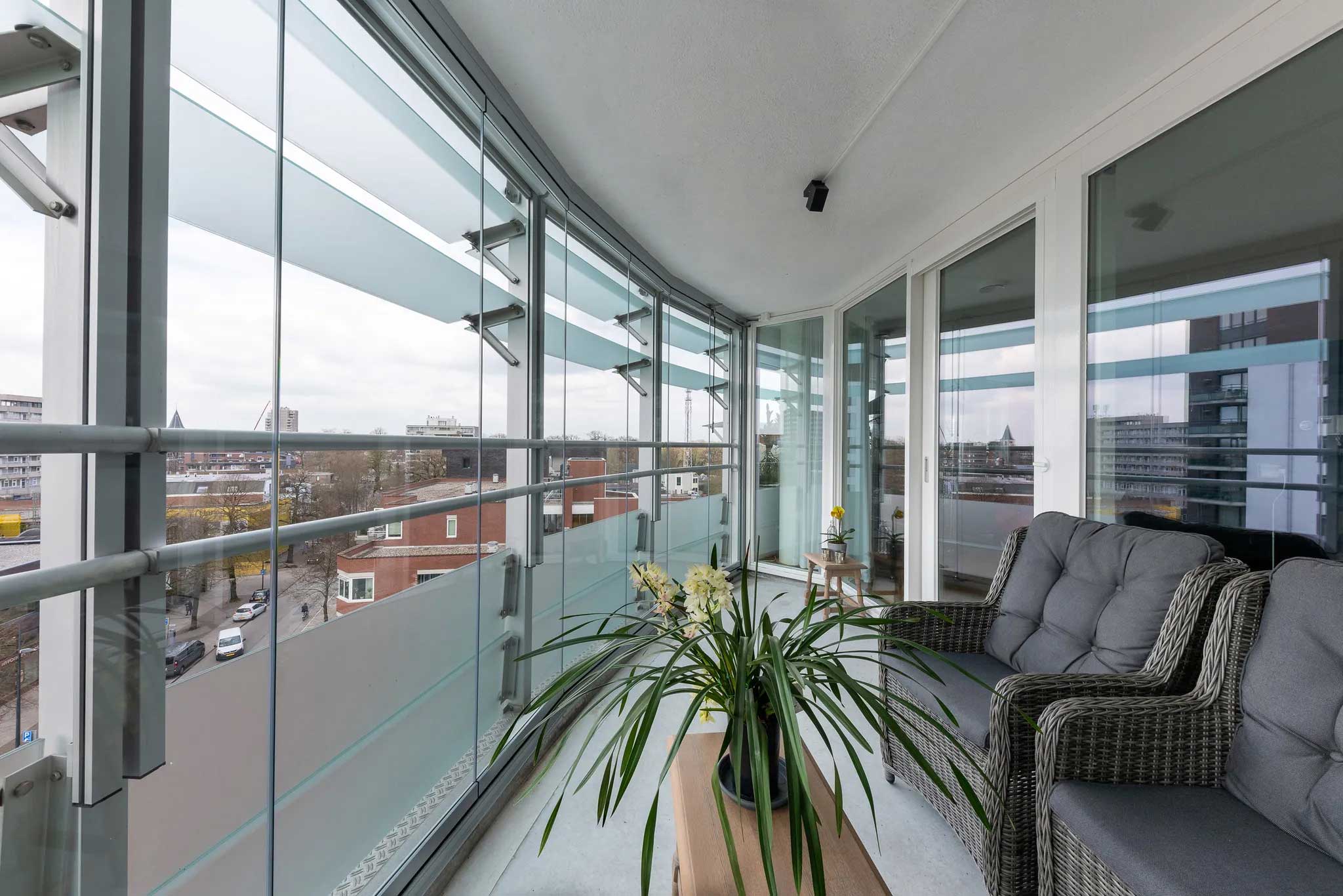 Balkonbeglazing-Emmen-Metalura-10-11