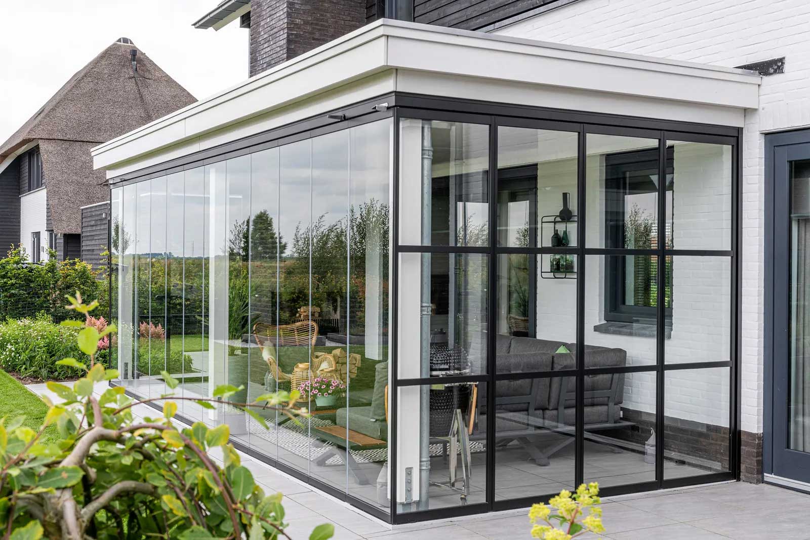 Glazen-draai-vouwsysteem-en-Steel-ART-Eerwolde-Metalura-10-15