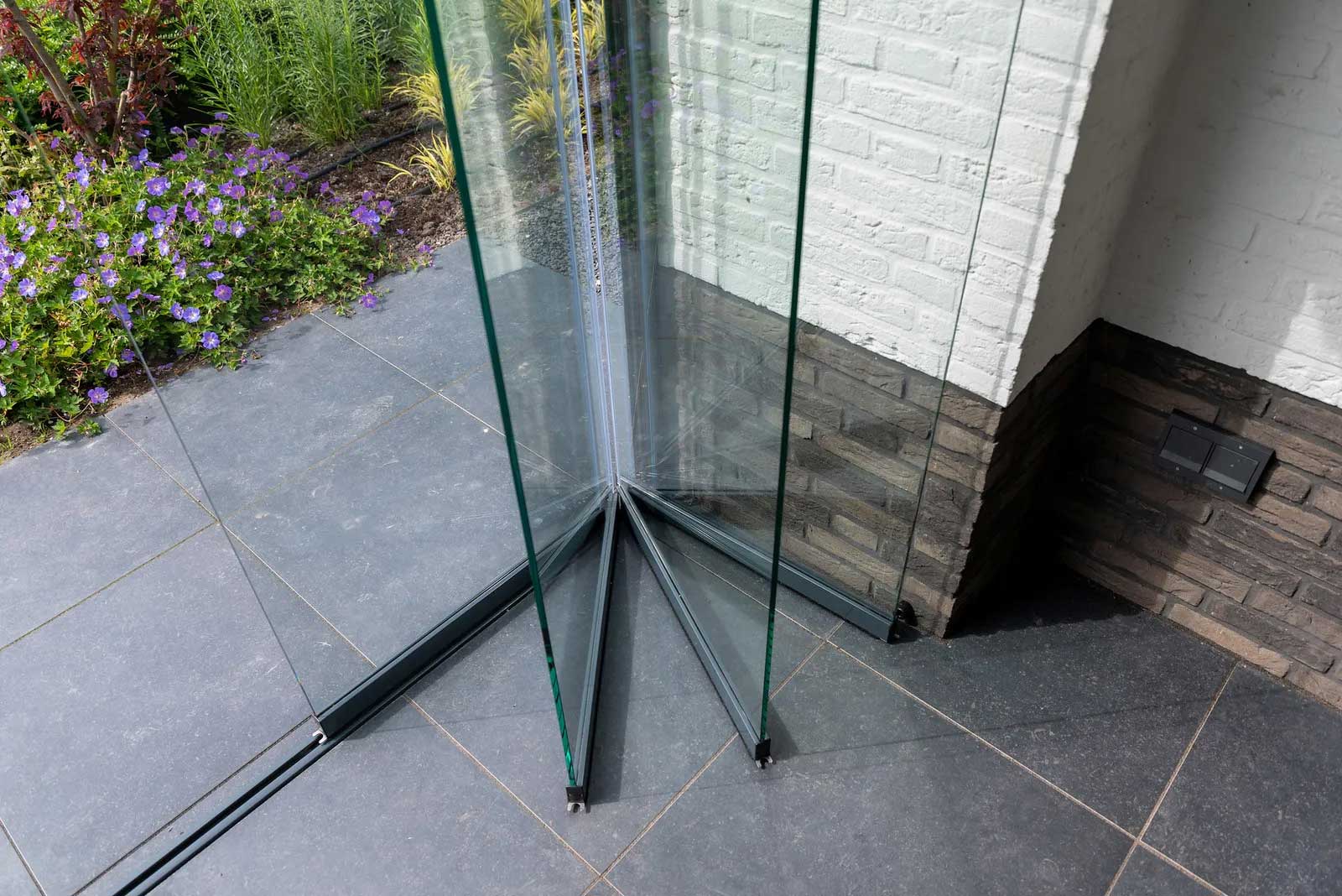 Glazen-draai-vouwsysteem-Heerhugowaard-Metalura-10-12