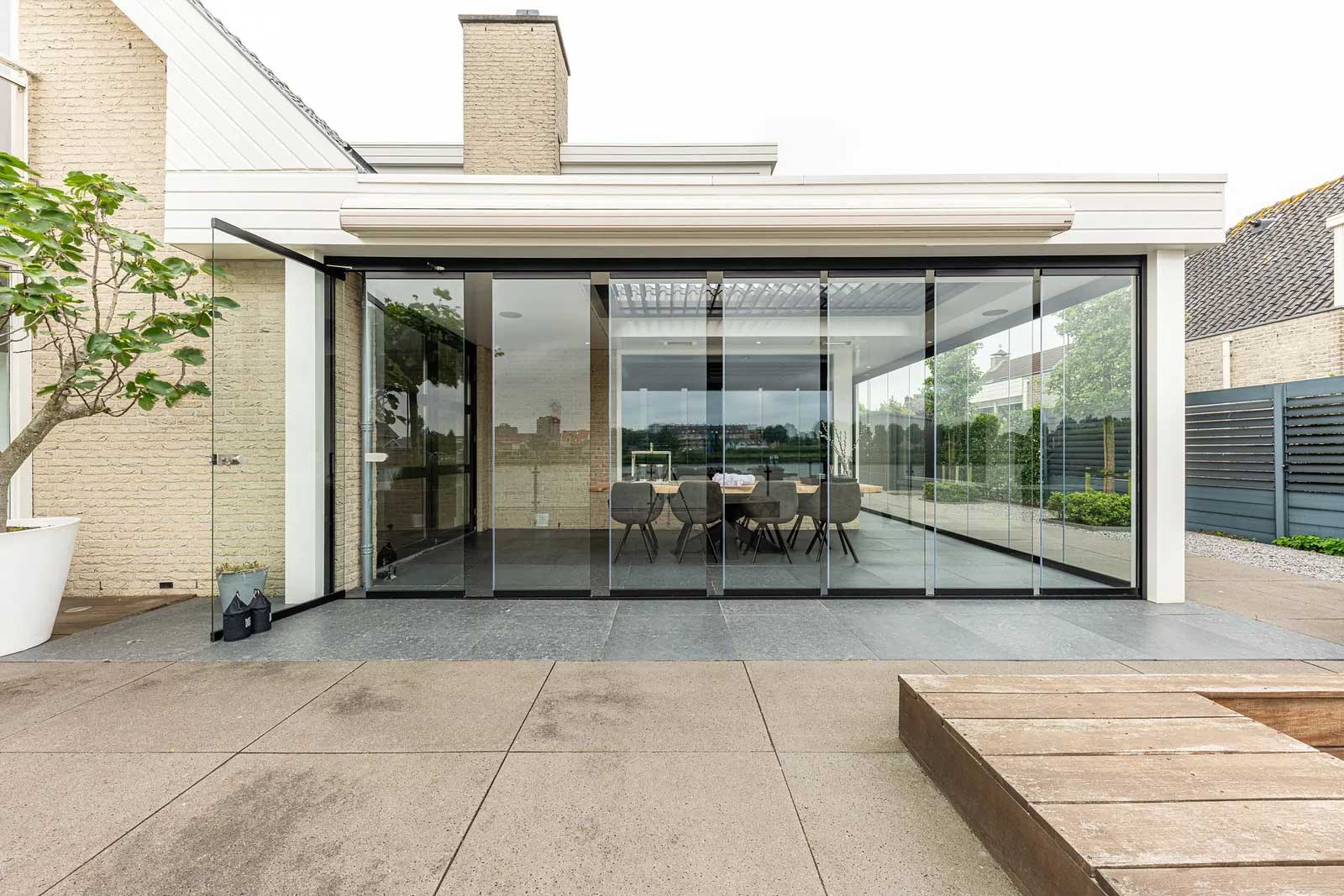 Glazen-draai-vouwsysteem-Krimpen-Metalura-10-12