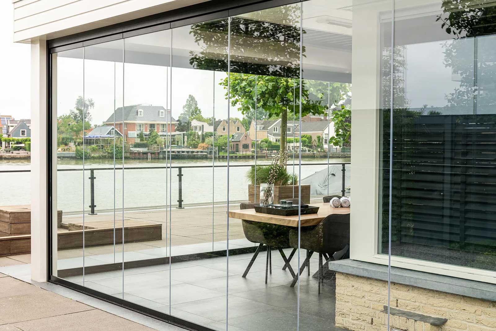 Glazen-draai-vouwsysteem-Krimpen-Metalura-10-15