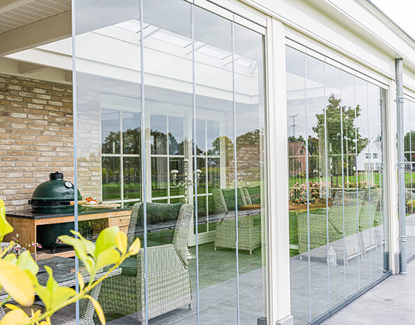 glazen-draai-vouwsysteem-lekkerkerk-metalura-2