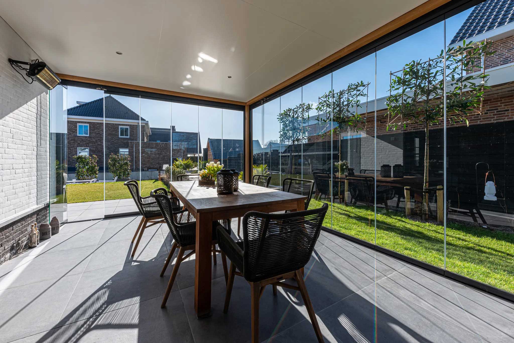 Glazen-draai-vouwsysteem-Lisee-Metalura-7