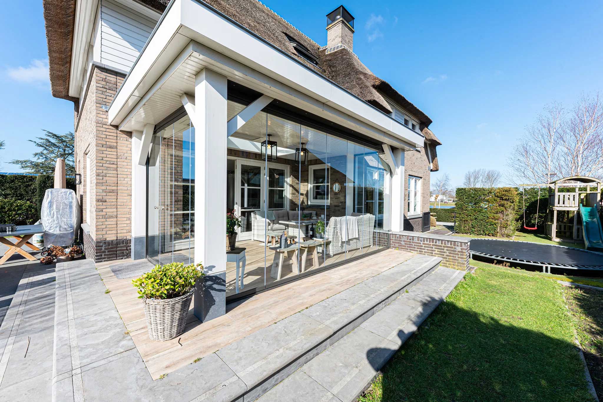 Glazen-draai-vouwsysteem-Valkenburg-Metalura-9