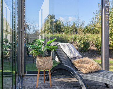 glazen-schuifwanden-ouddorp-metalura-6