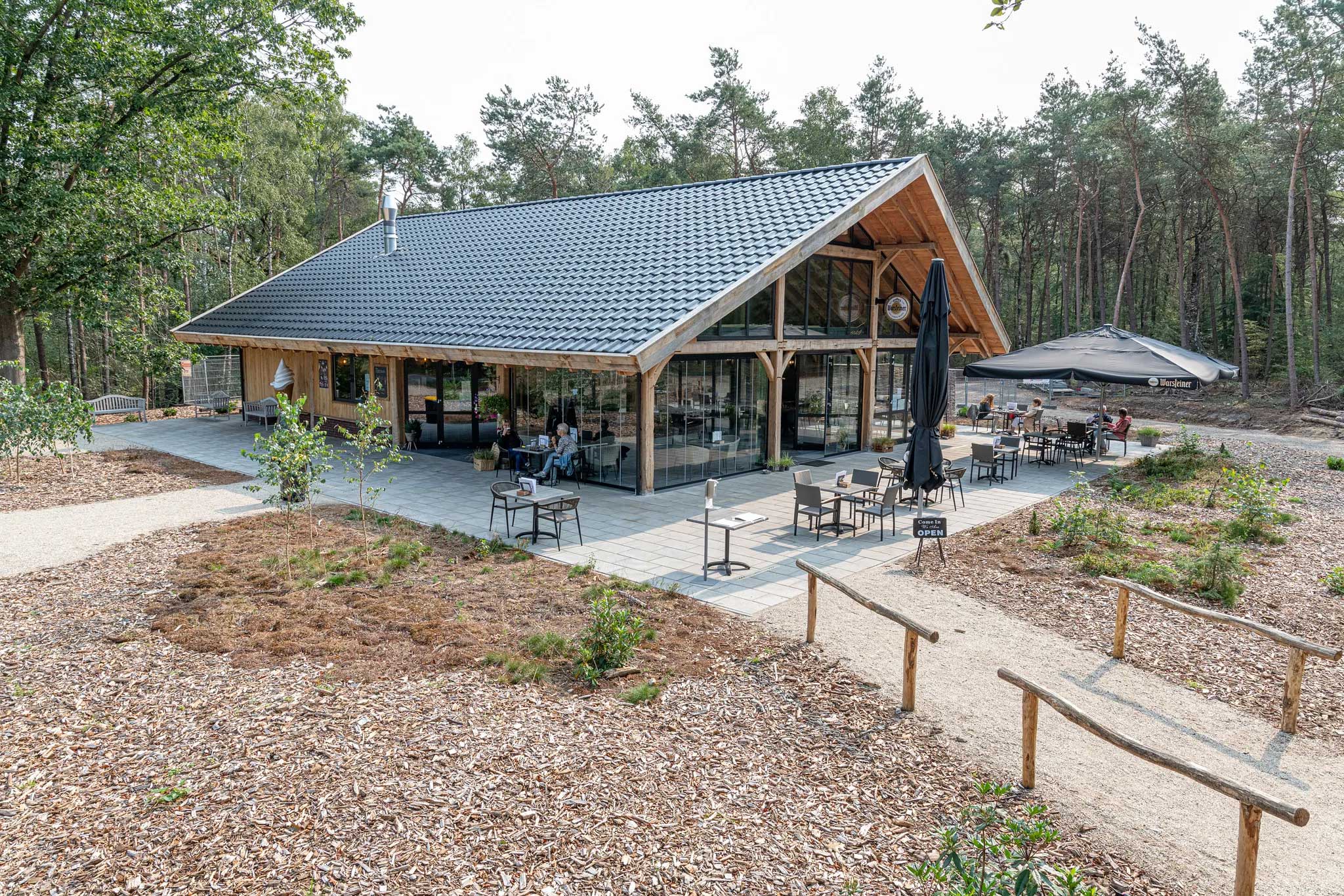 Glazen-Wandsystemen-Nijverdal-Metalura-7