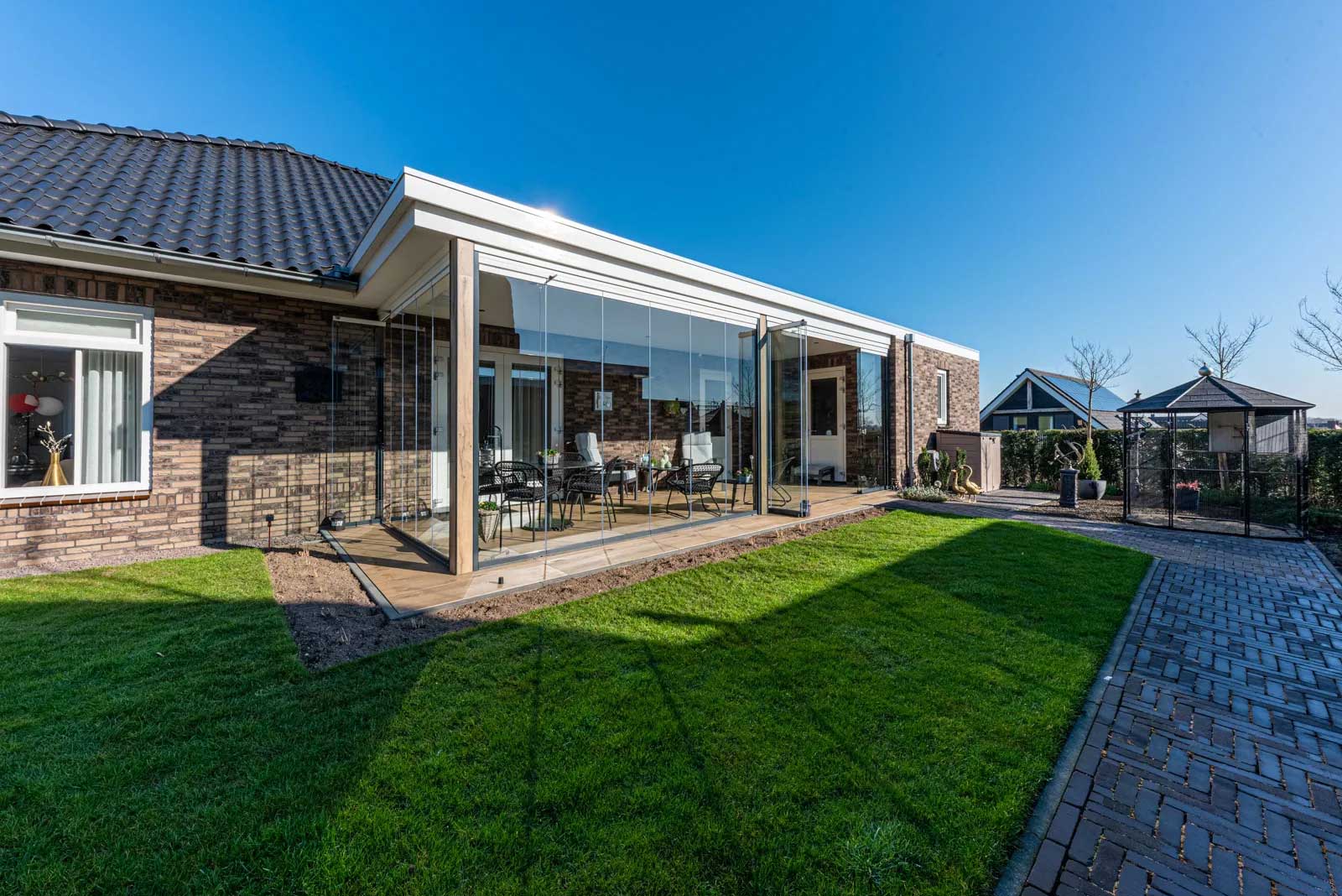 Glazen-Wandsystemen-Zeddam-Metalura-10-12