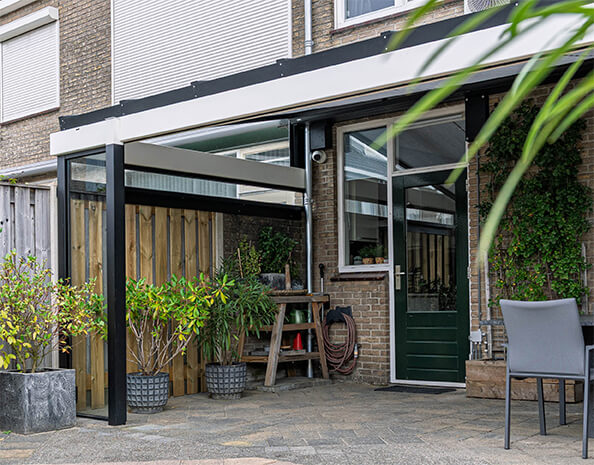 terrasoverkapping-design-zwijndrecht-metalura-2