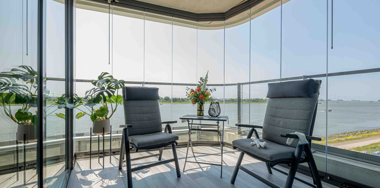 Gesegmenteerd-glas-maatwerk-metalura-1