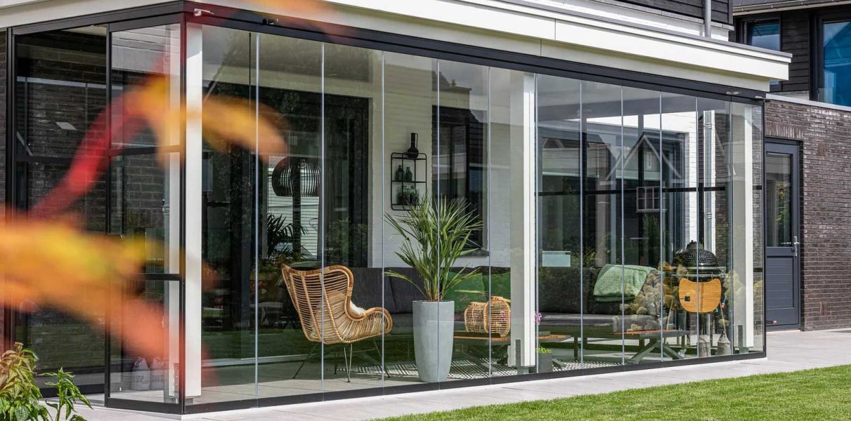 Glazen-draai-vouwsysteem-en-Steel-ART-Eerwolde-Metalura-10-20