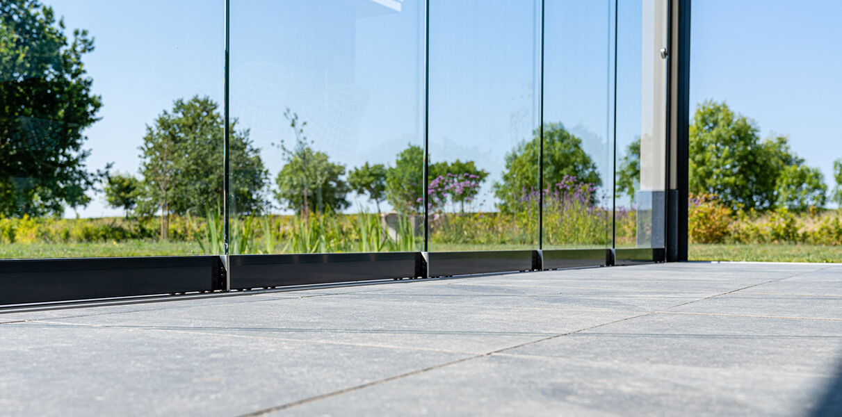 glazen-schuifwand-usp-constructie-metalura