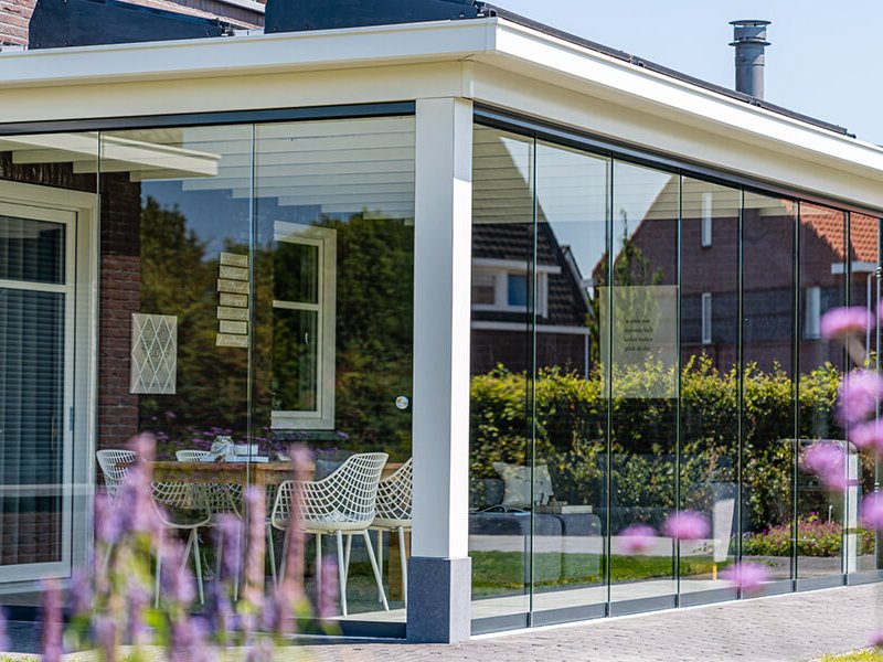 glazen-wandsysteem-glazen-schuifwand-metalura