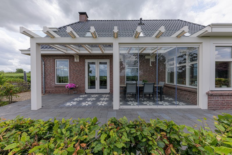 Metalura-Arioso-wit04