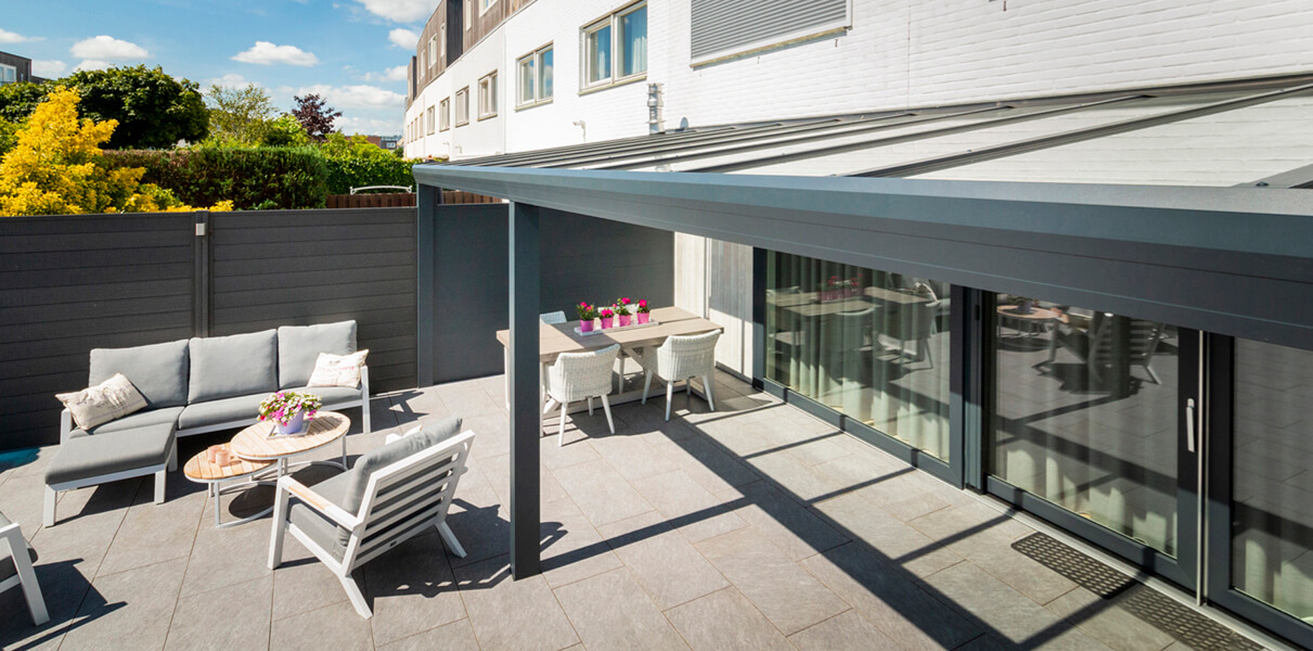Terrasoverkapping-Style-aanpasbare-dakhelling-metalura